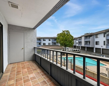 3215 Midway - Photo Thumbnail 12
