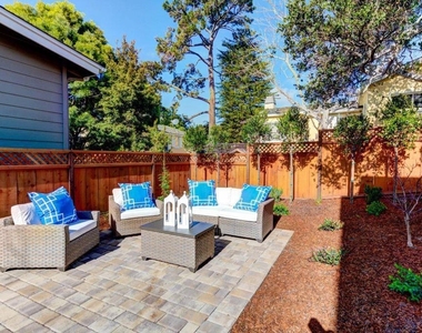 1 Monte Verde Street - Photo Thumbnail 13