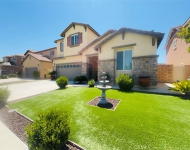 24413 Comanche Creek - Photo Thumbnail 1
