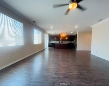 24413 Comanche Creek - Photo Thumbnail 3