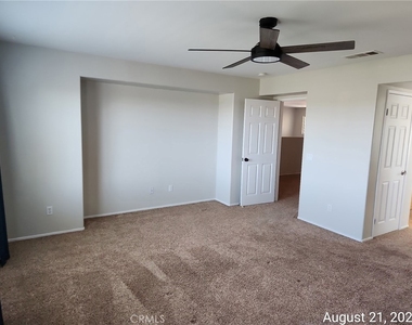 36934 Bay Hill Drive - Photo Thumbnail 16