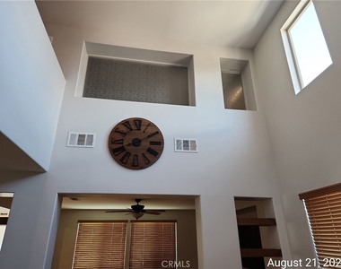 36934 Bay Hill Drive - Photo Thumbnail 25