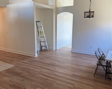 18795 Dogwood Court - Photo Thumbnail 6
