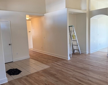 18795 Dogwood Court - Photo Thumbnail 5