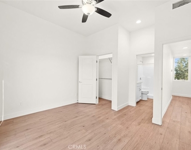 9613 Juniper Avenue - Photo Thumbnail 18