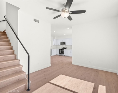 9613 Juniper Avenue - Photo Thumbnail 11