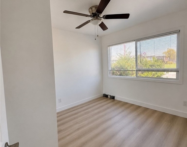 1065 S Prospero Drive - Photo Thumbnail 17