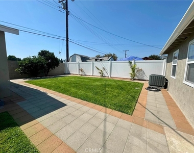 1065 S Prospero Drive - Photo Thumbnail 28