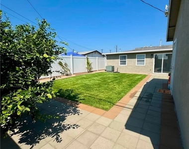 1065 S Prospero Drive - Photo Thumbnail 27
