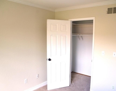 1626 Harlan Dr - Photo Thumbnail 33