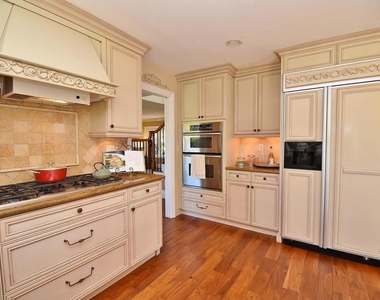 1626 Harlan Dr - Photo Thumbnail 11
