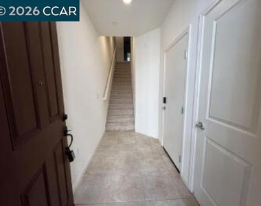 2762 Ferrara Cir - Photo Thumbnail 4