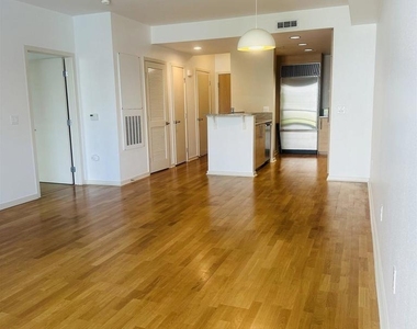 1655 N California Blvd - Photo Thumbnail 4