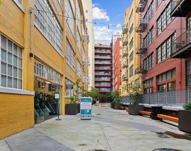738 S Los Angeles Street - Photo Thumbnail 20