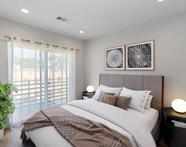1724 Menlo Avenue - Photo Thumbnail 7