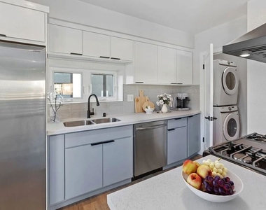 1724 Menlo Avenue - Photo Thumbnail 2