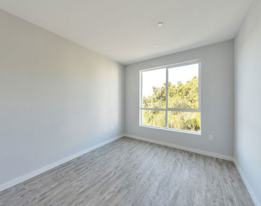 5506 Thornburn Street - Photo Thumbnail 13