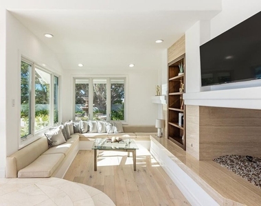 6358 Ramirez Mesa Drive - Photo Thumbnail 7