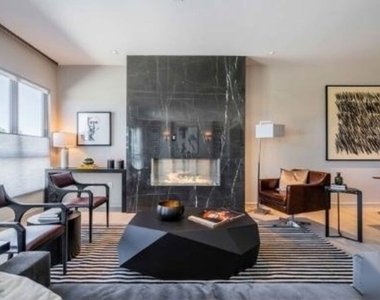 2391 Roscomare - Photo Thumbnail 28