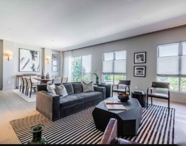 2391 Roscomare - Photo Thumbnail 29