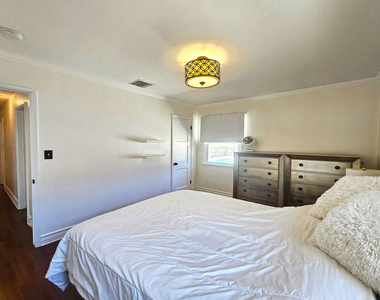 436 N Cordova Street - Photo Thumbnail 17