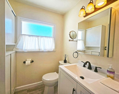 436 N Cordova Street - Photo Thumbnail 24