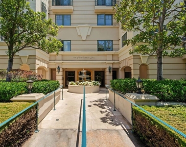 430 N Oakhurst Drive - Photo Thumbnail 45