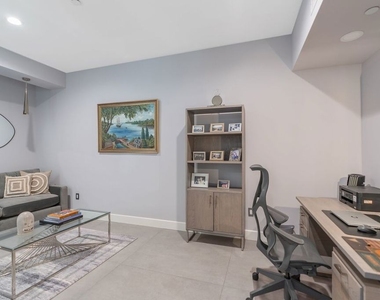 1250 N Harper Avenue - Photo Thumbnail 29