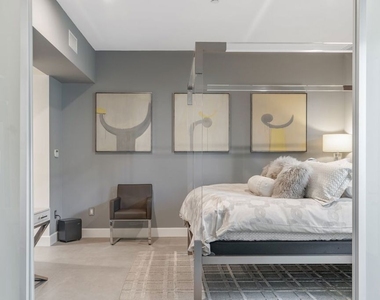 1250 N Harper Avenue - Photo Thumbnail 19