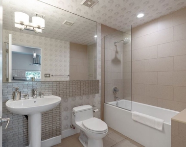 1250 N Harper Avenue - Photo Thumbnail 33