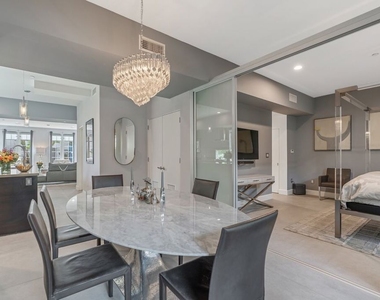 1250 N Harper Avenue - Photo Thumbnail 15