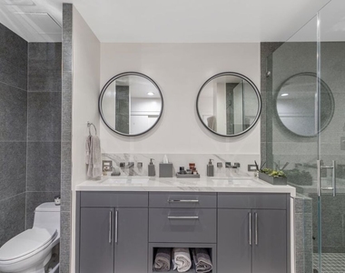 1250 N Harper Avenue - Photo Thumbnail 26