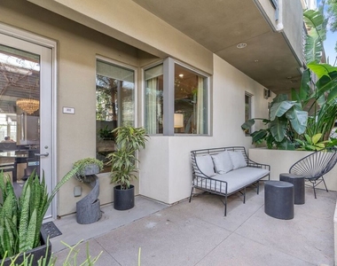 1250 N Harper Avenue - Photo Thumbnail 17