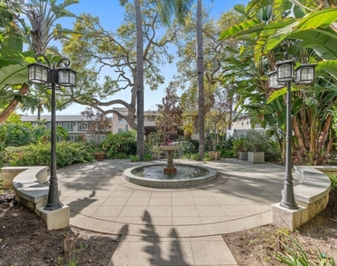 1250 N Harper Avenue - Photo Thumbnail 40