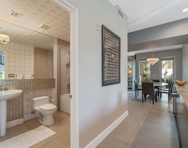 1250 N Harper Avenue - Photo Thumbnail 32