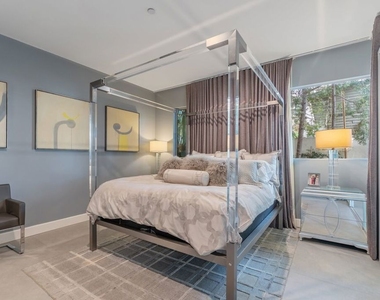 1250 N Harper Avenue - Photo Thumbnail 22