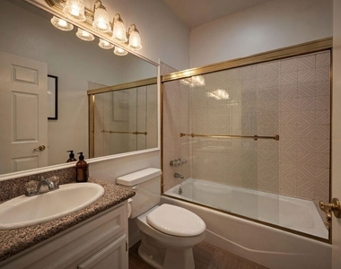 15330 Del Gado Drive - Photo Thumbnail 22