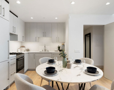130 S Sepulveda Boulevard - Photo Thumbnail 19