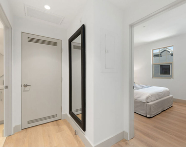 130 S Sepulveda Boulevard - Photo Thumbnail 10