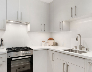 130 S Sepulveda Boulevard - Photo Thumbnail 22