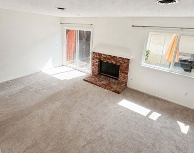 10206 Oklahoma Avenue - Photo Thumbnail 1