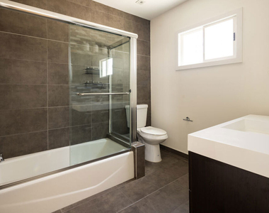 10901 Terryview Drive - Photo Thumbnail 15