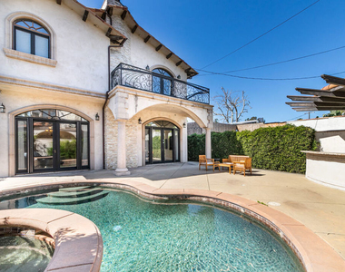 458 N Flores Street - Photo Thumbnail 25
