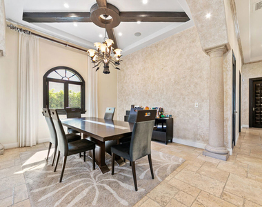 458 N Flores Street - Photo Thumbnail 9