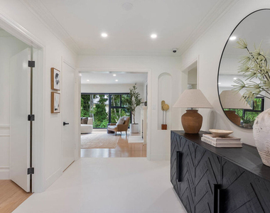 11346 Thurston Place - Photo Thumbnail 3