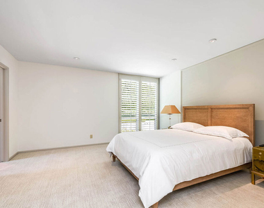 9656 Lawlen Way - Photo Thumbnail 14