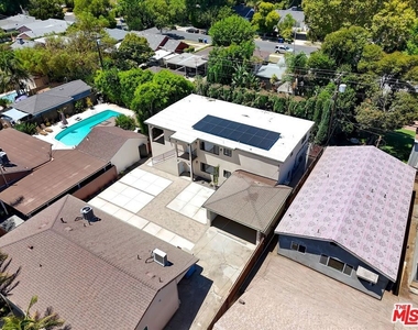 6913 Encino Avenue - Photo Thumbnail 43