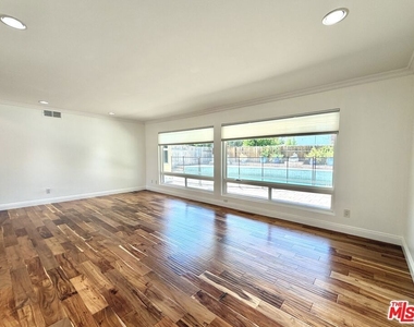 1615 Wellington Place - Photo Thumbnail 31