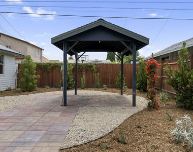 1828 W 41st Place - Photo Thumbnail 30