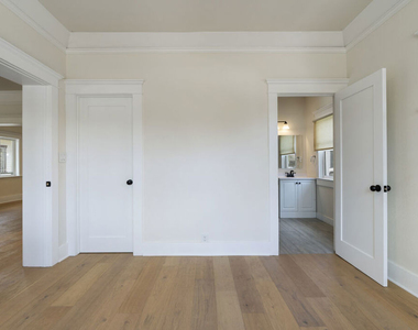 1828 W 41st Place - Photo Thumbnail 16